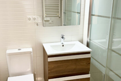 00b552e48dfbb4439cc97f823a40e65f - 11