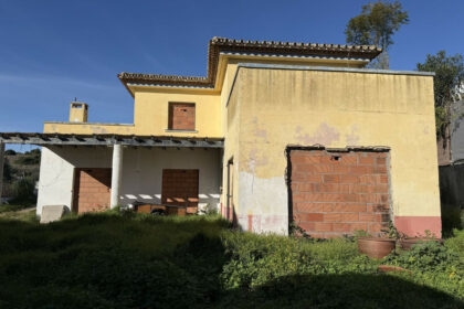 00bfbd591706a06a424f90420792cec8 - 10