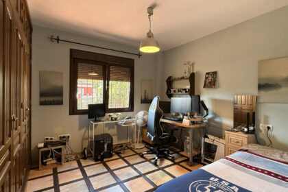 01fb57480c8b4233813fa74802e35465 - 17