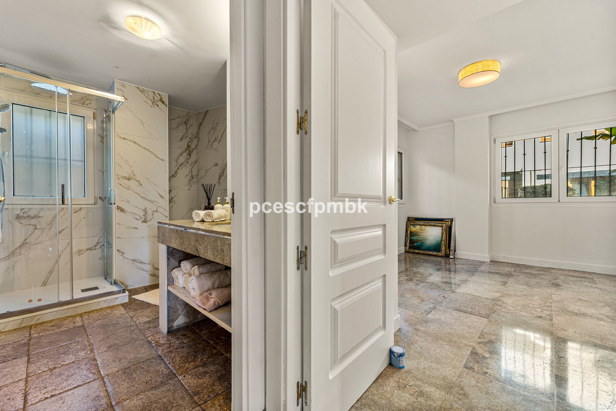 0221ddd03c6855f01957dd48c25dfdee - 15