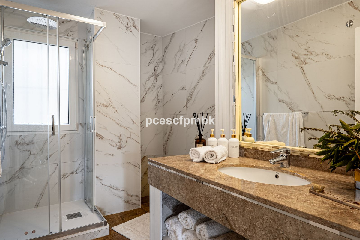 0221ddd03c6855f01957dd48c25dfdee - 16