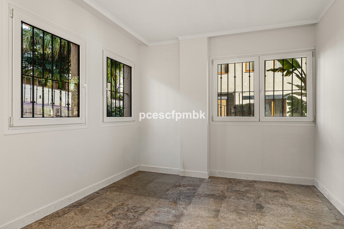 0221ddd03c6855f01957dd48c25dfdee - 17