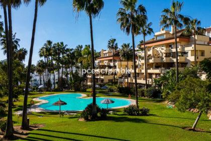 0221ddd03c6855f01957dd48c25dfdee - 25