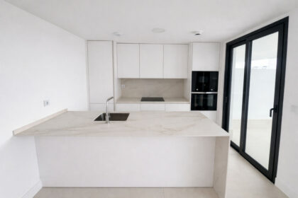 022a89af18ba4db63effeebb8e53ed65 - 11