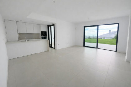 022a89af18ba4db63effeebb8e53ed65 - 4