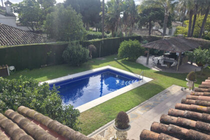 0253cc3e5c38e47f4ba355d546d37e91 - 4