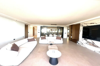 029a9b6730f28d39441cb1551fedddbd - 19