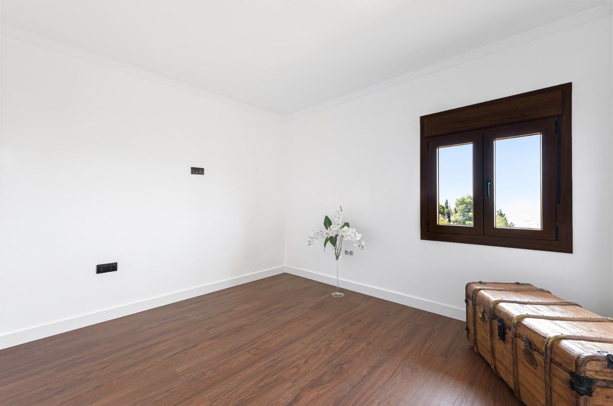 02cc430308820aec7e6836364f68ea7d - 9