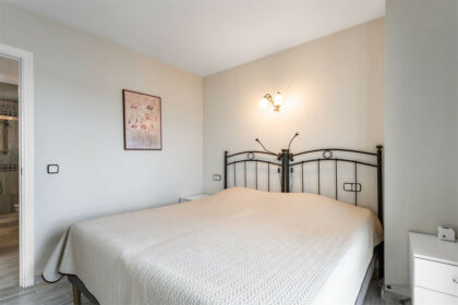 0319a626e34cab7a4261a878f3500f95 - 11