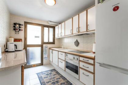 0319a626e34cab7a4261a878f3500f95 - 8