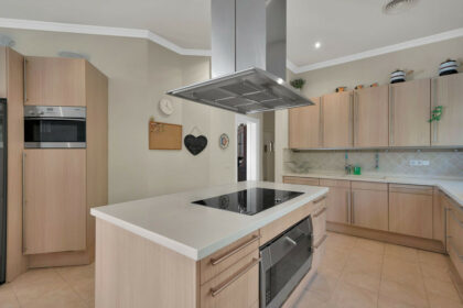 03c315c47e73c1707b6fbe5faf8e6015 - 15