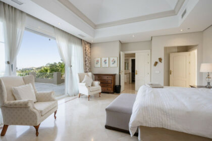 03c315c47e73c1707b6fbe5faf8e6015 - 21