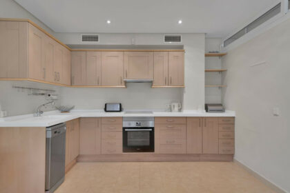 03c315c47e73c1707b6fbe5faf8e6015 - 47