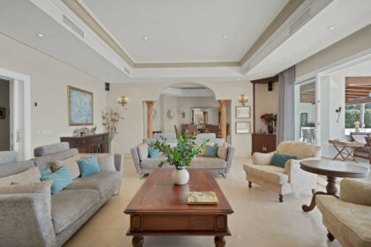 03c315c47e73c1707b6fbe5faf8e6015 - 8