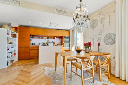 03ca42cf758bc61b692e45b0e3538225 - 15