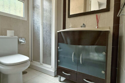 03cc181aa6caa3fb417222cdd449bc99 - 13