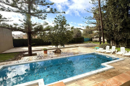 03cc181aa6caa3fb417222cdd449bc99 - 6