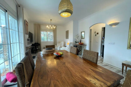 0412d4bb23075f6fa216459272827bbd - 24