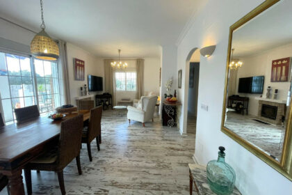 0412d4bb23075f6fa216459272827bbd - 25