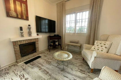 0412d4bb23075f6fa216459272827bbd - 27