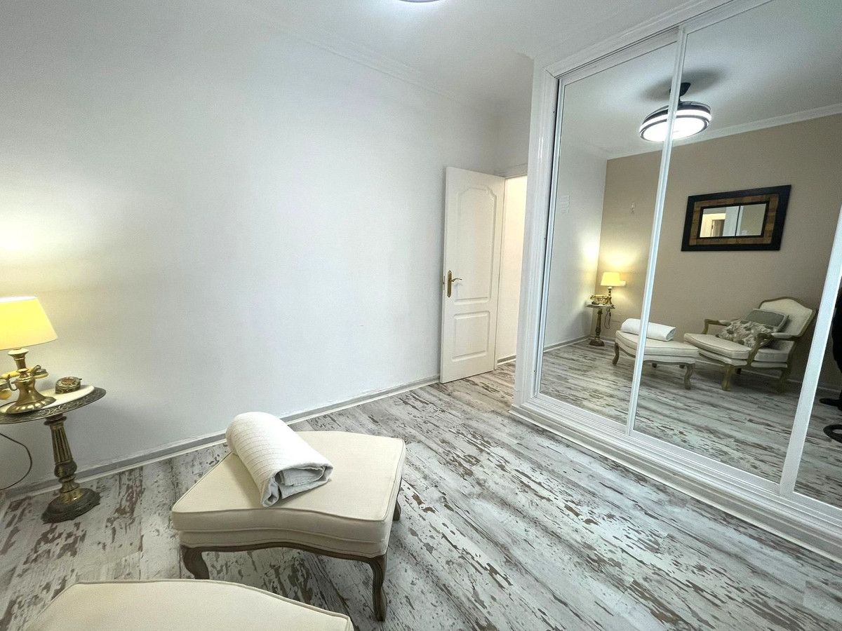 0412d4bb23075f6fa216459272827bbd - 32