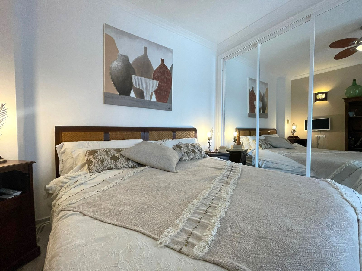 0412d4bb23075f6fa216459272827bbd - 37