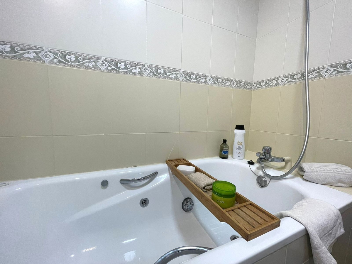 0412d4bb23075f6fa216459272827bbd - 41