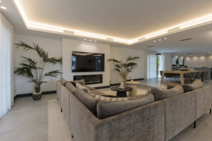 041fa2ddc9f97c60ed56e467d883e8bc - 24