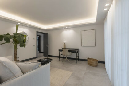 041fa2ddc9f97c60ed56e467d883e8bc - 35