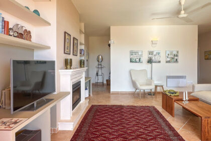 043c7660d0460578a518070483a773ee - 11