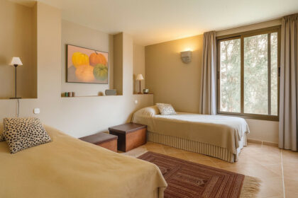 043c7660d0460578a518070483a773ee - 22