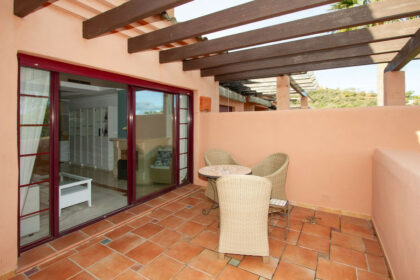 048af65217b845dd48572c0f860d6ce7 - 11