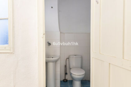 054c3682d41ea59fbdec92094fc15b7d - 20