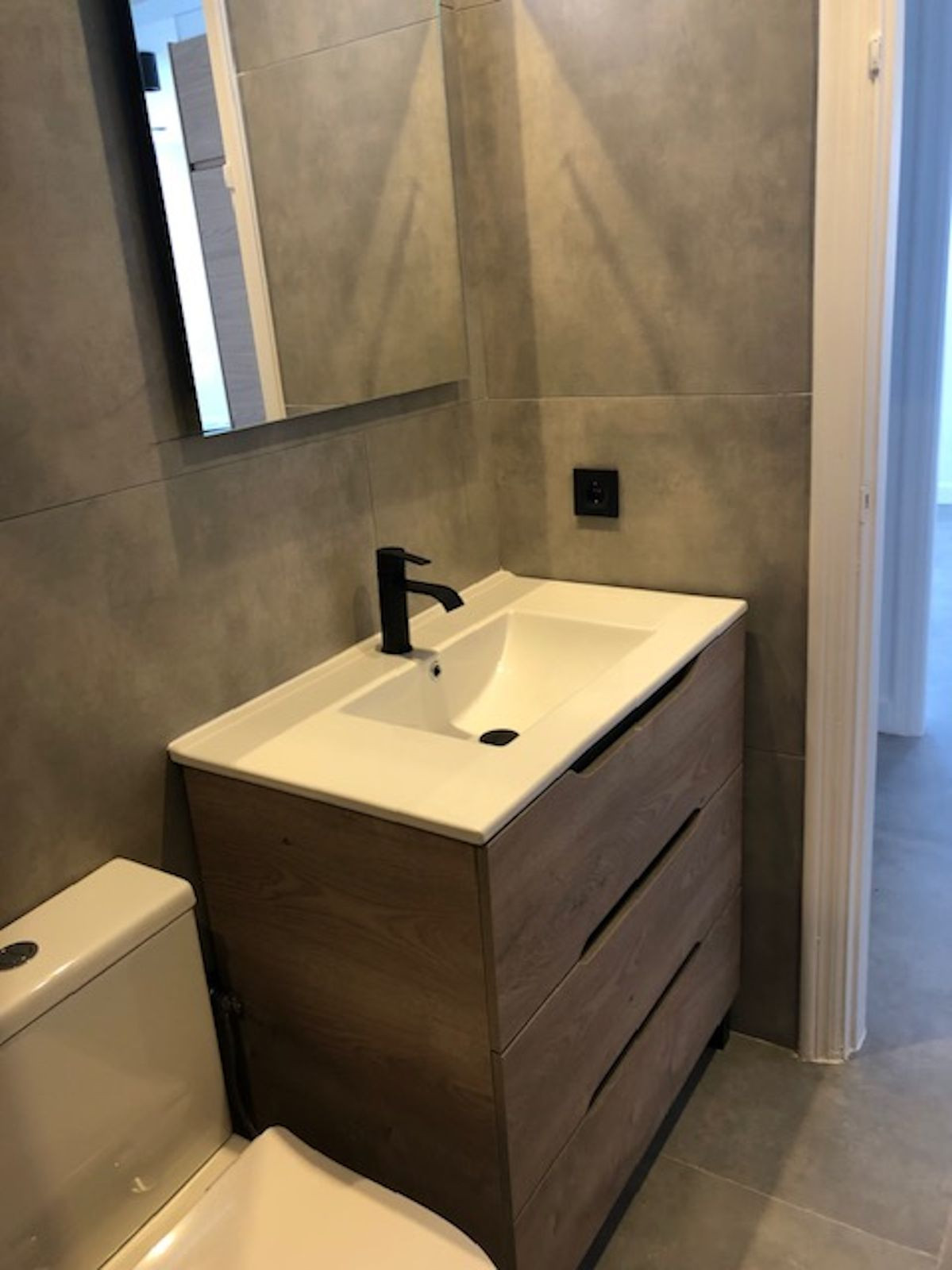 05bc8f44545a58338e3f699290c0eca6 - 10