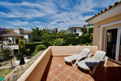 068d2b9c57e2a3fc578ad2461d9fb9a6 - 13