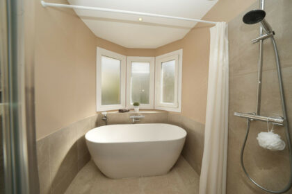 068d2b9c57e2a3fc578ad2461d9fb9a6 - 16