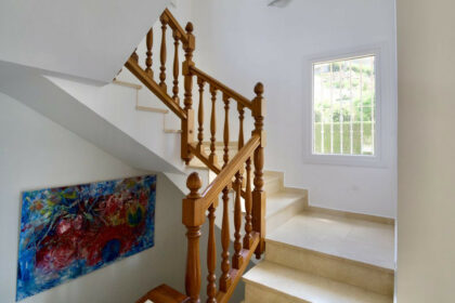 068d2b9c57e2a3fc578ad2461d9fb9a6 - 24