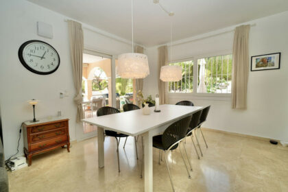 068d2b9c57e2a3fc578ad2461d9fb9a6 - 8