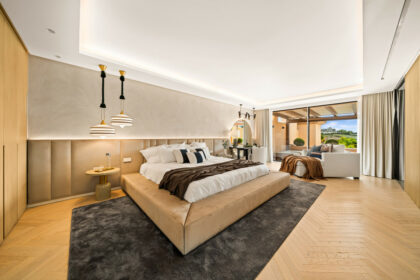 0731b57ba2d1ce8eb8c04092bd681bf7 - 22