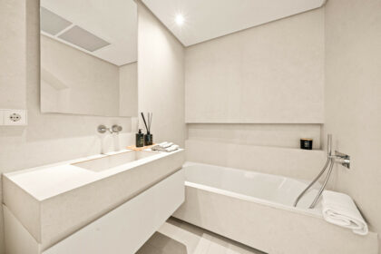 0731b57ba2d1ce8eb8c04092bd681bf7 - 41