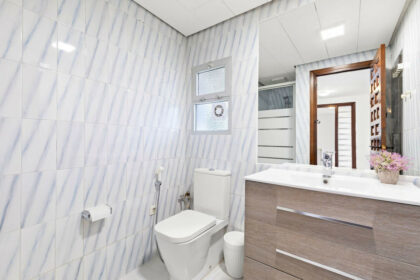 07cc73c077017100cf6dd1a40e663235 - 30