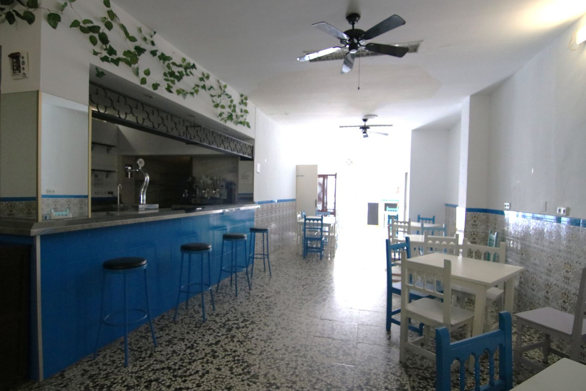 08253df6b7a1a15af570bc0db227991c - 9