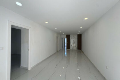 085e4faf90f90a3dc3f9f6efb072eb6e - 1