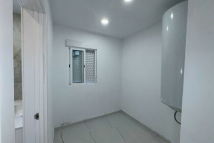 085e4faf90f90a3dc3f9f6efb072eb6e - 11