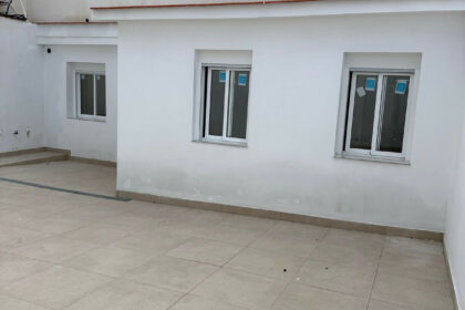 085e4faf90f90a3dc3f9f6efb072eb6e - 24