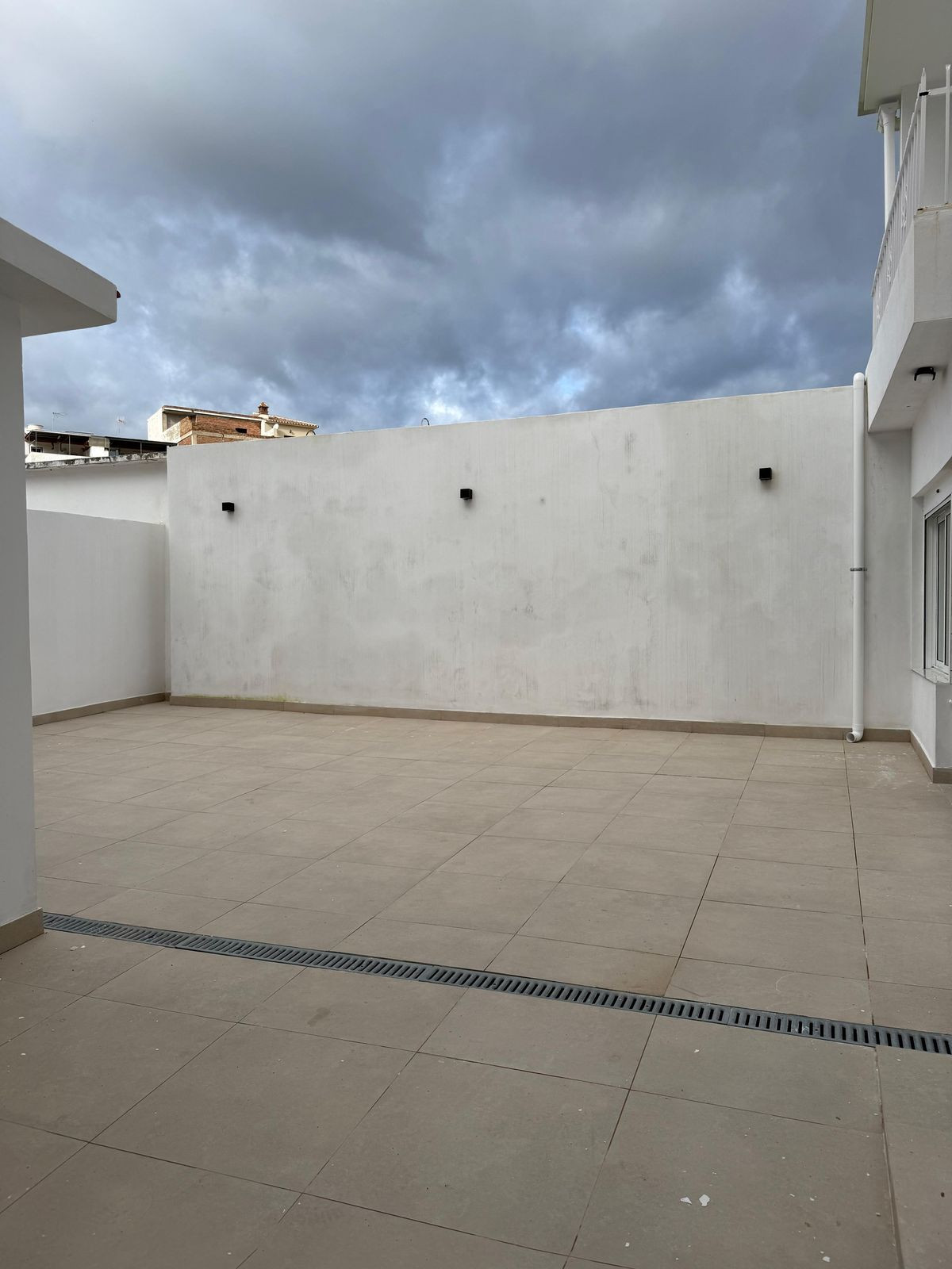 085e4faf90f90a3dc3f9f6efb072eb6e - 26