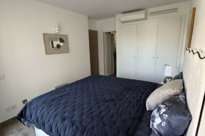 08cd335719a39aa985786bd351a6665f - 14