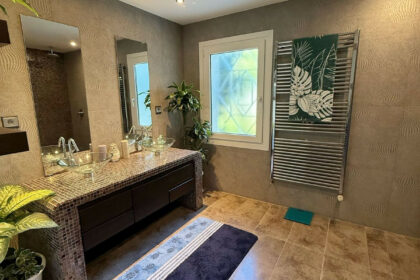 08cd335719a39aa985786bd351a6665f - 20