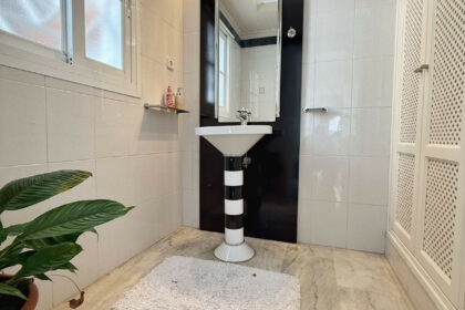 08cd335719a39aa985786bd351a6665f - 26