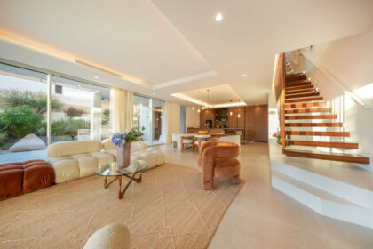 093101a556c5cfb7c2fe48a8ad3263b1 - 11